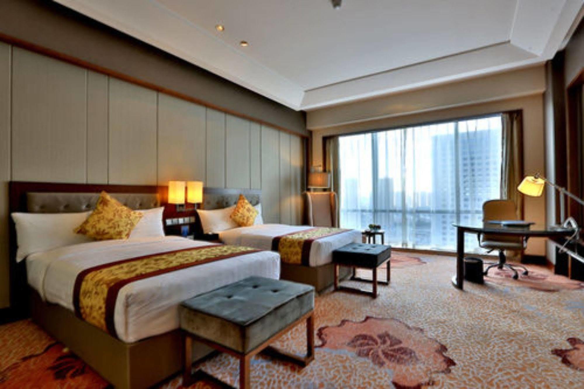 Shenyang Rayfont International Hotel Exterior foto